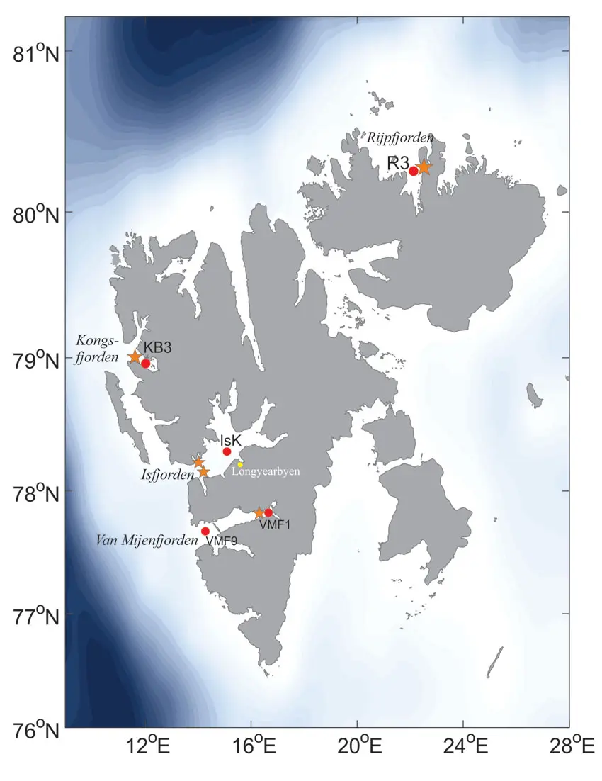 Location of sea observatories and stations in Isfjorden, Kongsfjorden and Rijpfjorden