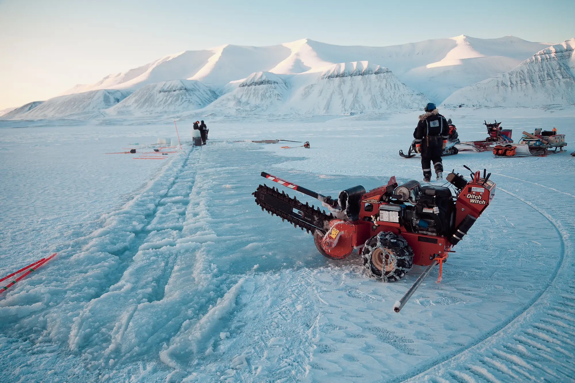 Snow sampling in Hanaskogdalen.